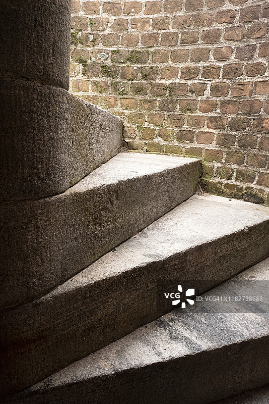 美国佐治亚州普拉斯基堡国家纪念碑的螺旋楼梯图片素材