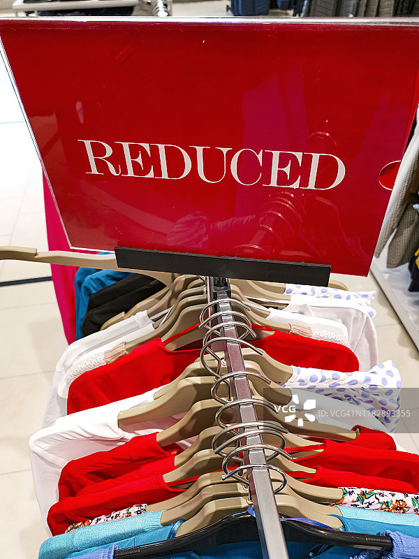 降价清仓图片素材