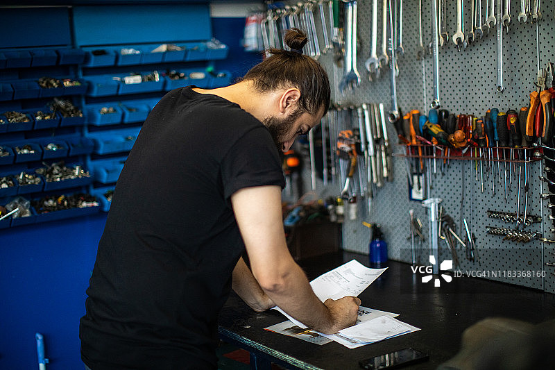 车辆详细评估汇编图片素材