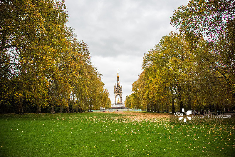 秋天的阿尔伯特纪念碑图片素材