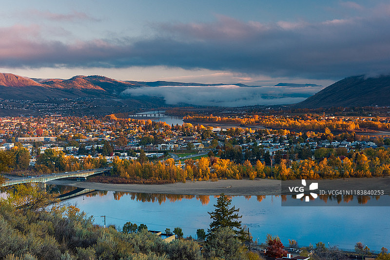 坎卢普斯的秋日日出#3图片素材