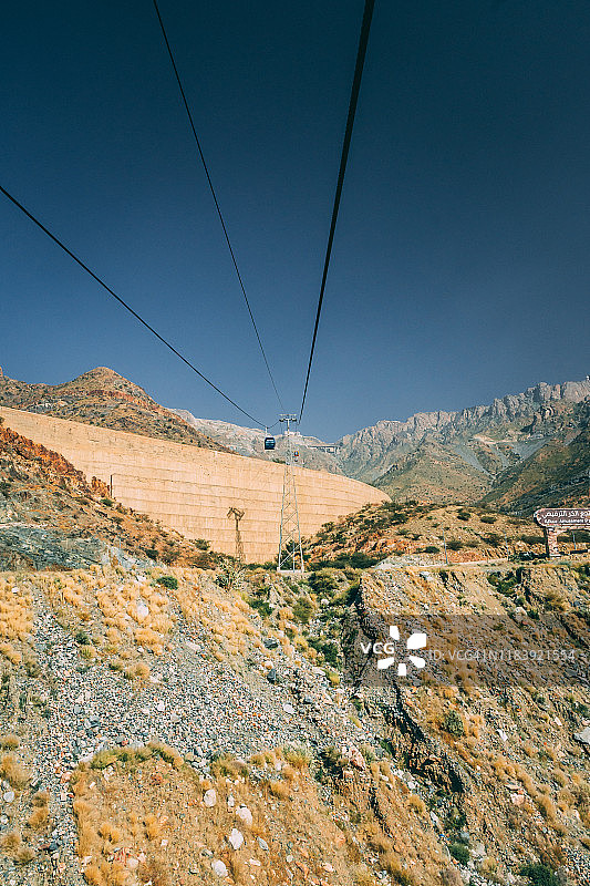 沙特阿拉伯塔伊夫的缆车视角图片素材