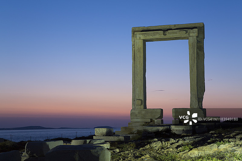 纳克索斯岛阿波罗神庙（波塔拉）夜景图片素材