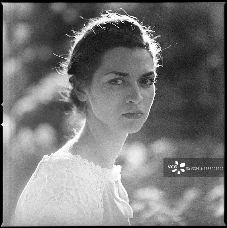 女孩的肖像图片素材