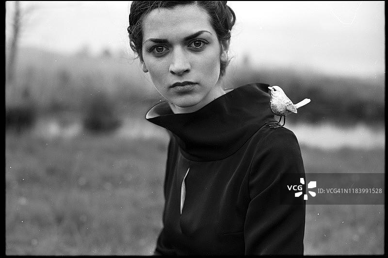 女孩的肖像图片素材