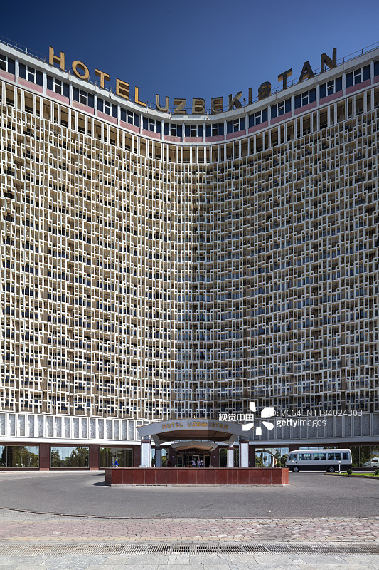 乌兹别克斯坦塔什干市中心著名的苏联时期乌兹别克斯坦酒店图片素材