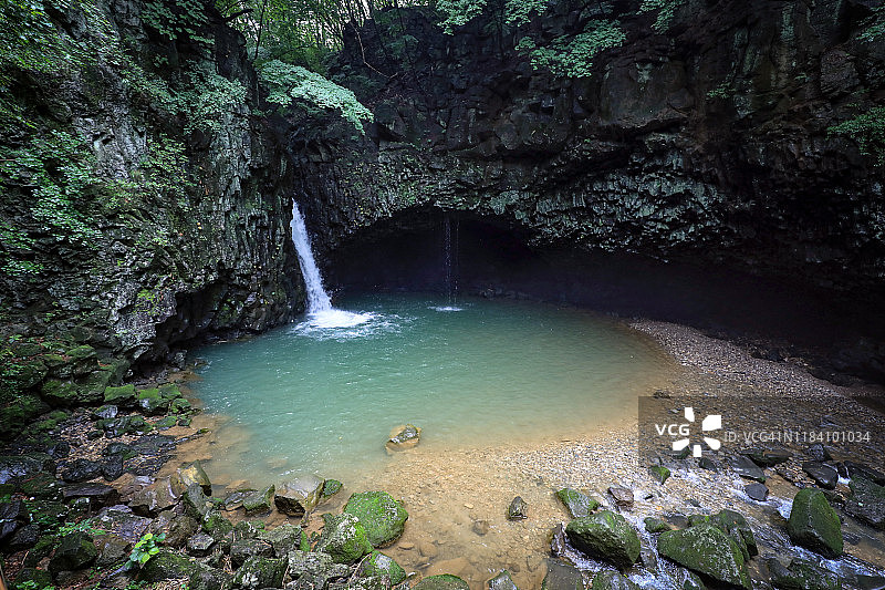 韩国抱川市的白鸽囊瀑布景观图片素材