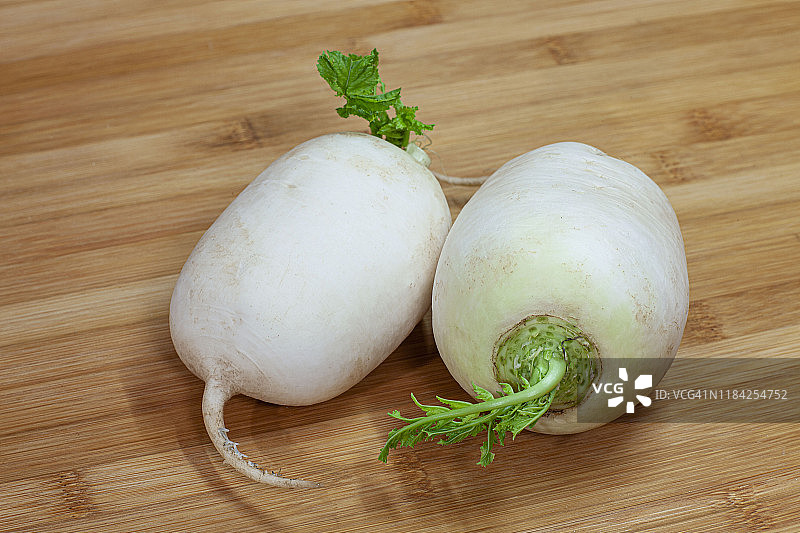 砧板上的萝卜图片素材