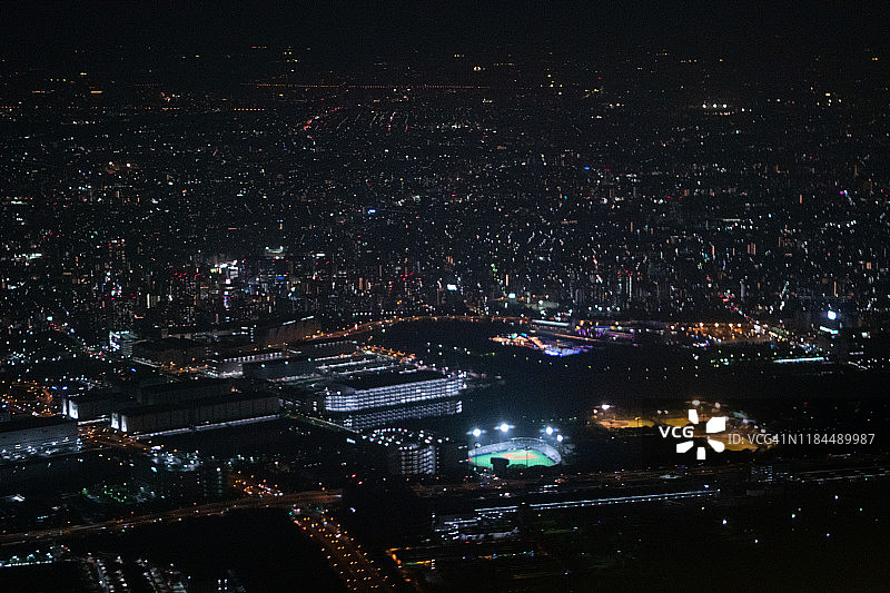 从飞机上俯瞰东京湾、大田区和品川区图片素材