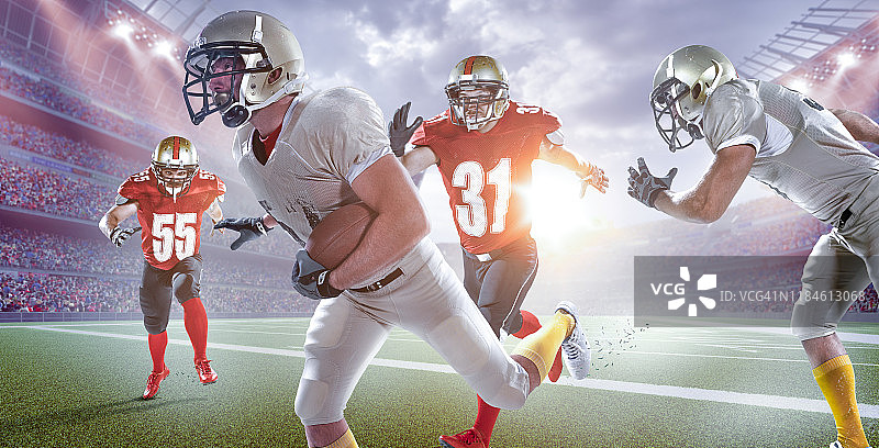 比赛中的橄榄球运动员图片素材