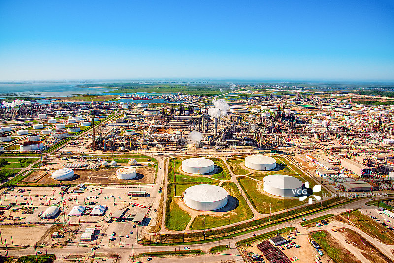 休斯顿地区的炼油厂图片素材