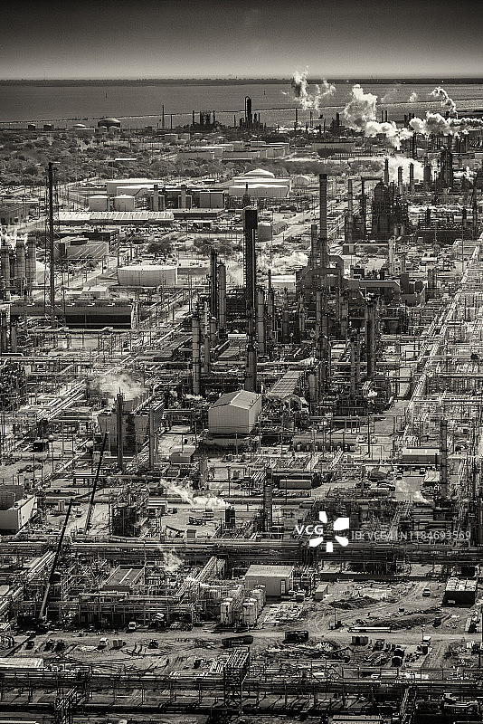 炼油厂鸟瞰图片素材