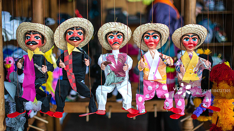 传统墨西哥木偶图片素材