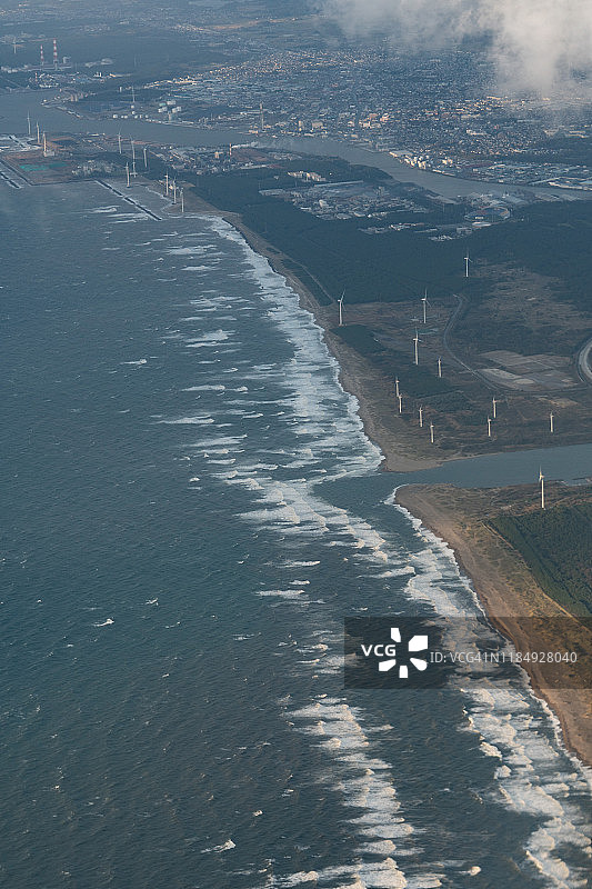 日本秋田县秋田市及日本海航拍图片素材
