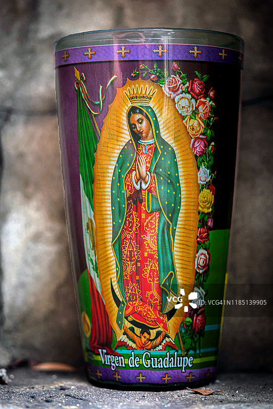 还愿蜡烛图片素材