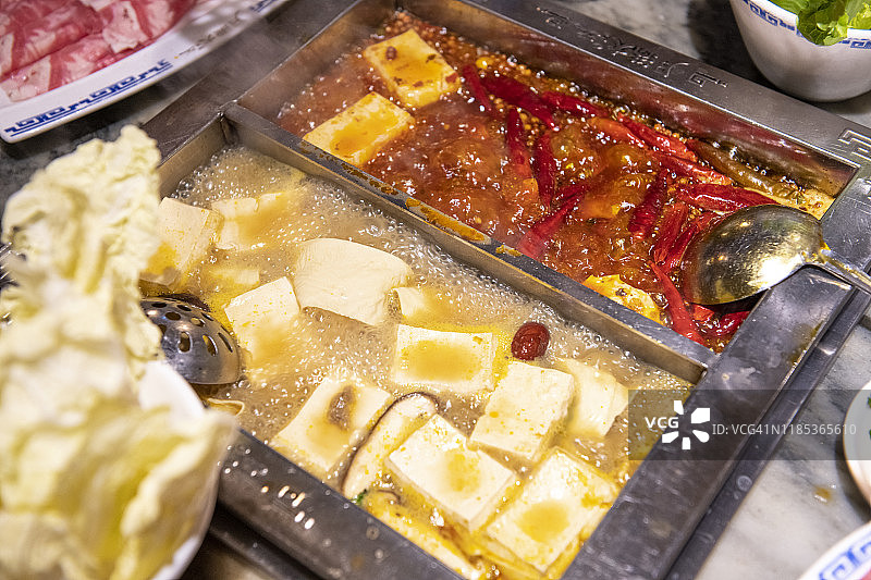 四川牛肉火锅图片素材