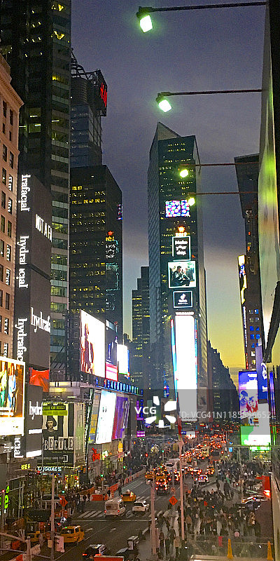 纽约百老汇的灯光图片素材