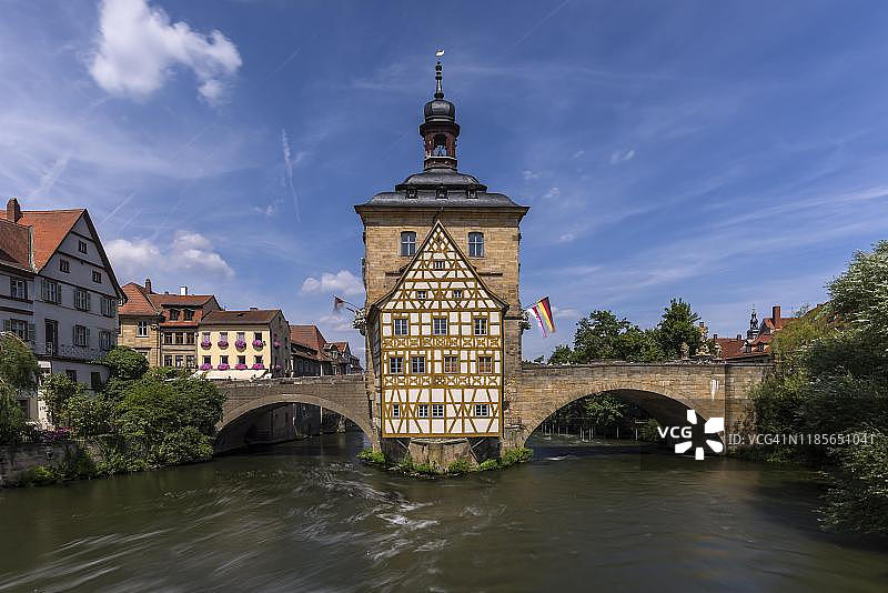 德国巴伐利亚州班贝格雷格尼茨河畔的老市政厅图片素材