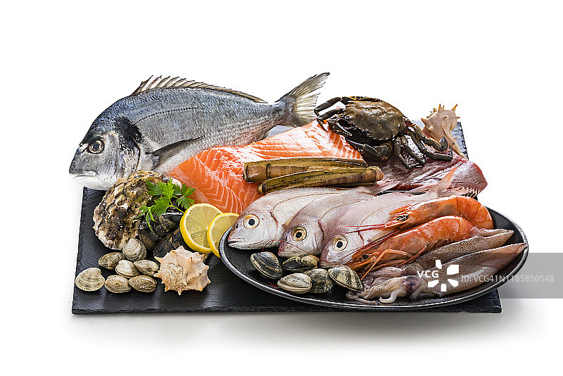 白色背景上的一组生海鲜图片素材