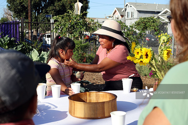 花园中的拉丁文化遗产图片素材