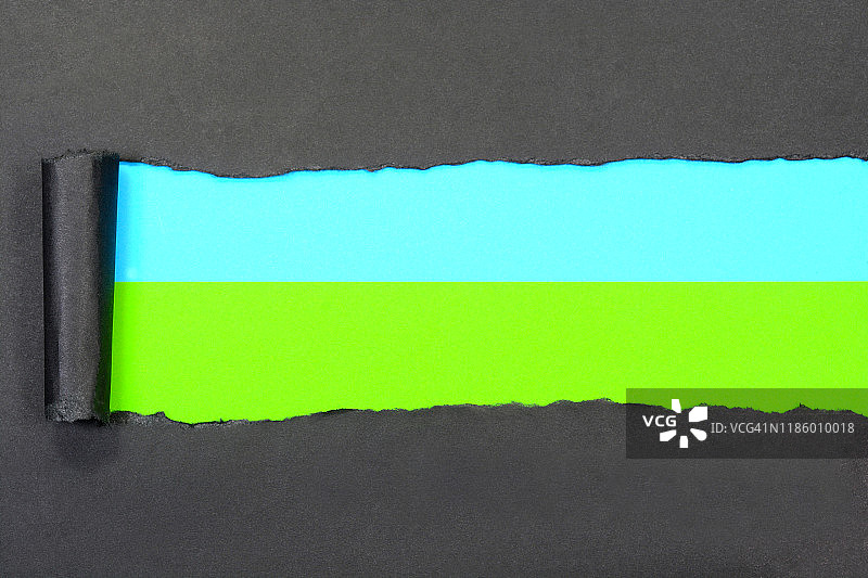 撕裂的纸图片素材