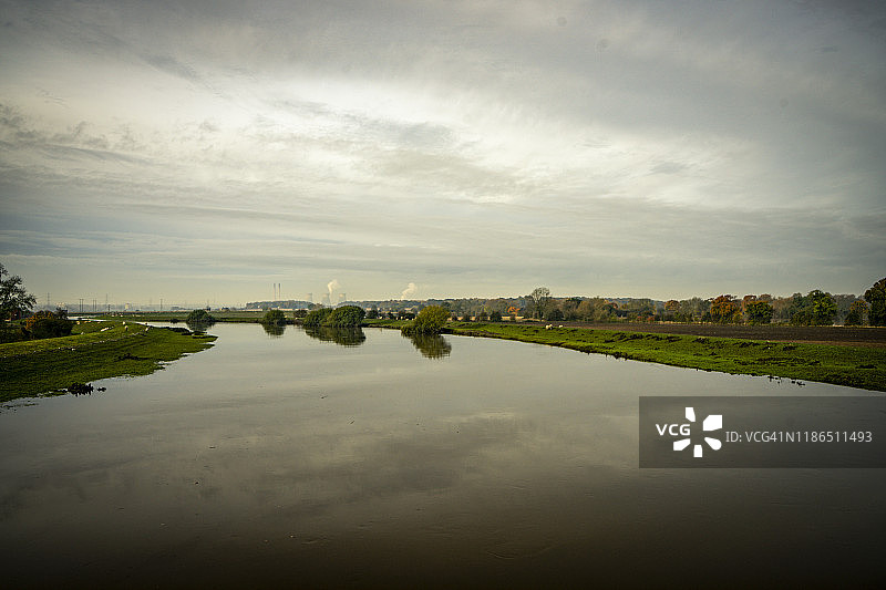 北约克郡艾尔河洪水图片素材