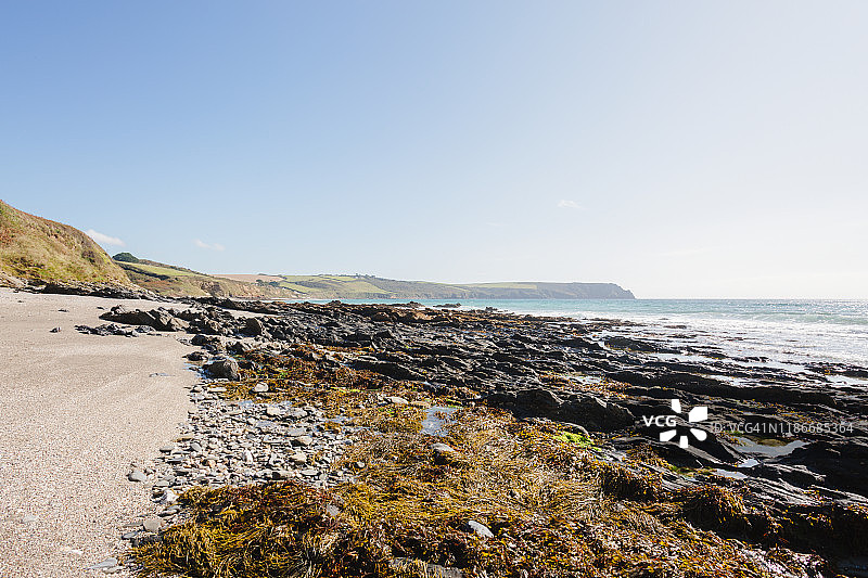 彭多尔海滩附近的海岸线图片素材