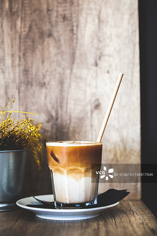 冰镇咖啡拿铁图片素材