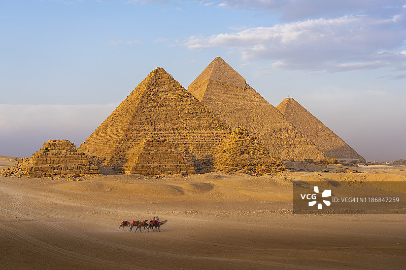 埃及吉萨金字塔图片素材
