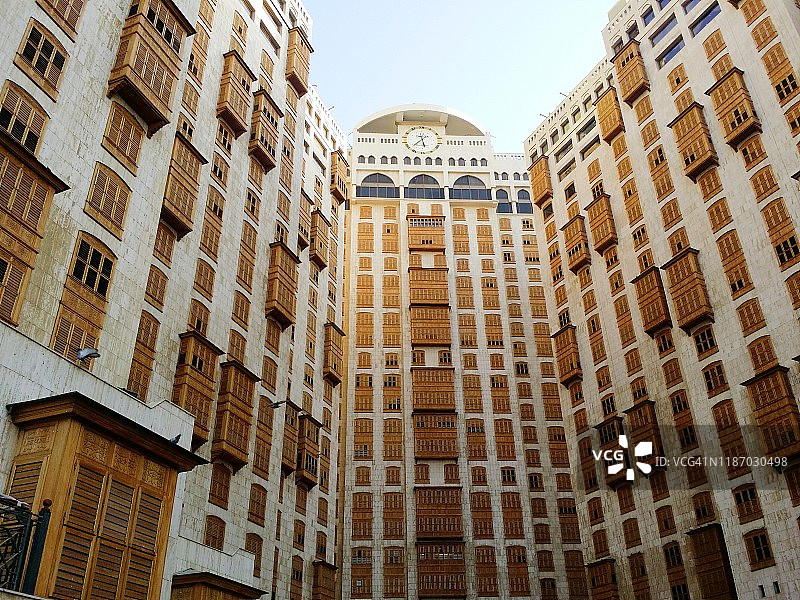 麦加禁寺附近的摩天大楼图片素材