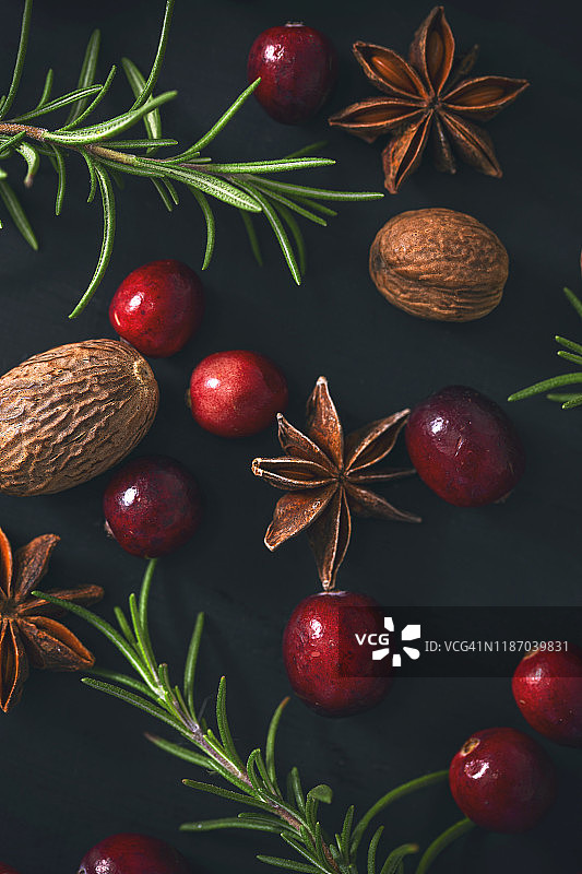 圣诞节和感恩节蔓越莓和香料图片素材