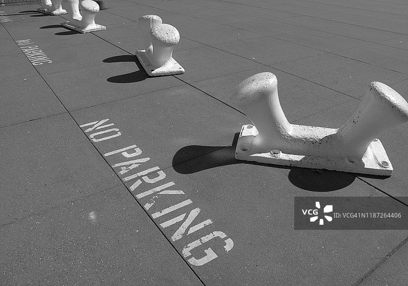 禁止在此停靠远洋班轮！图片素材