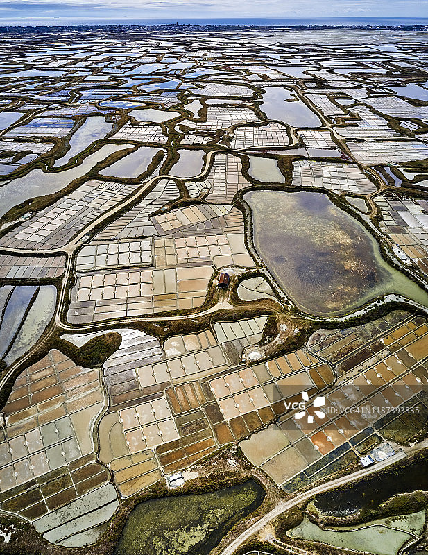 法国盖朗德盐田图片素材