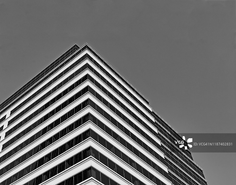 黑白摩天大楼图片素材