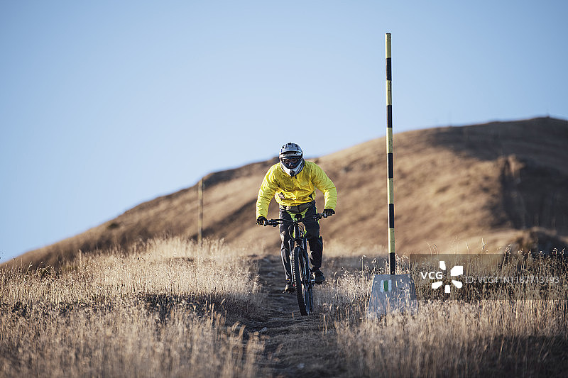 山地自行车运动图片素材