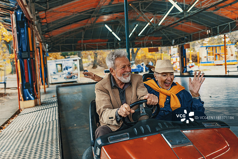 时间带给我们的快乐图片素材