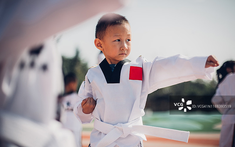幼儿园空手道课程图片素材