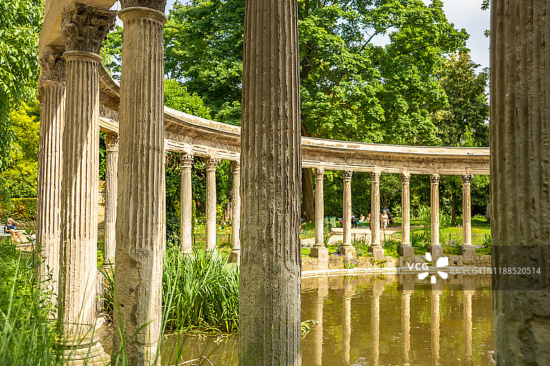 蒙梭公共公园图片素材