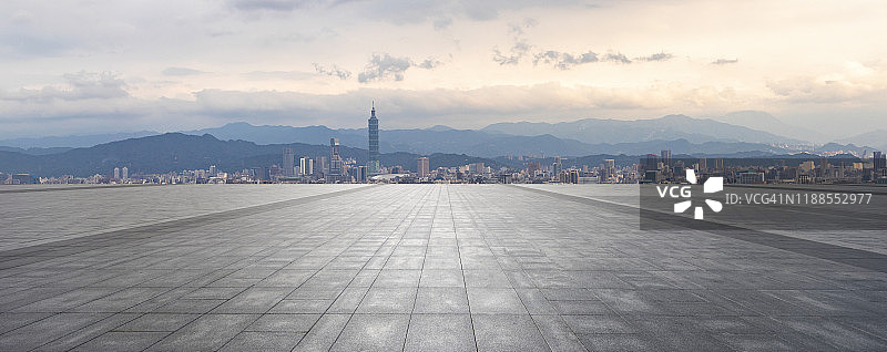台北城市广场天际线图片素材