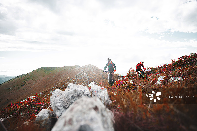 山地自行车运动图片素材