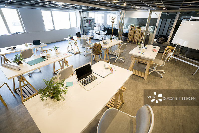 为周一做好准备图片素材