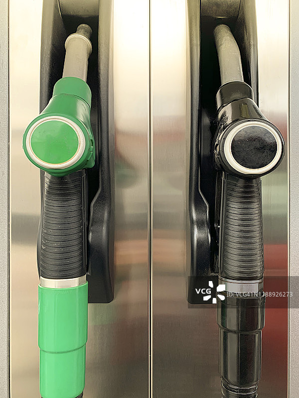 汽油和柴油泵图片素材