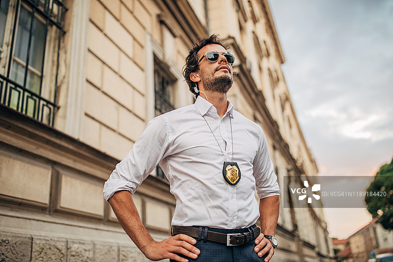 户外侦探图片素材