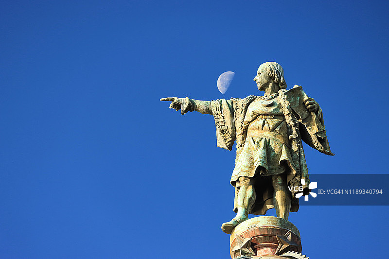 西班牙巴塞罗那的克里斯托弗·哥伦布纪念碑图片素材