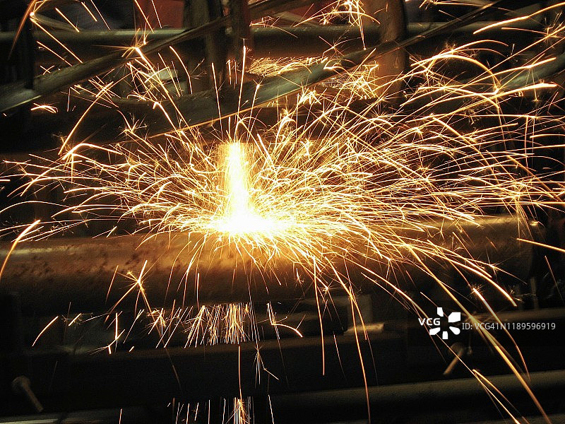 高尔夫球场卷盘式研磨机磨刀片图片素材