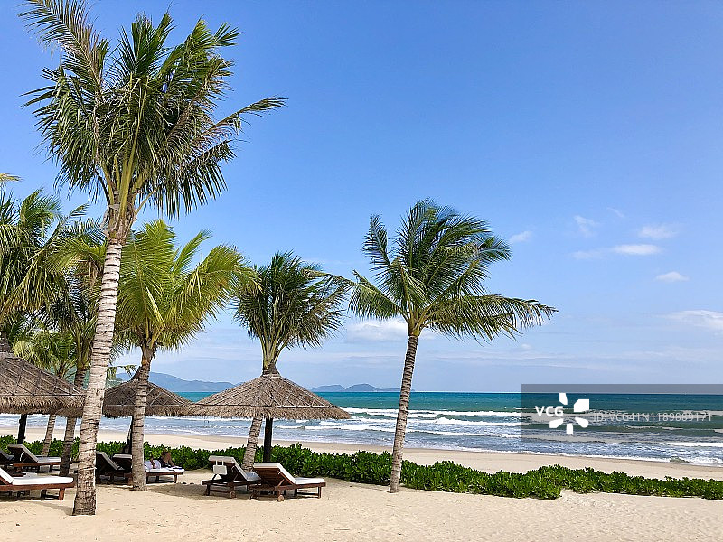 越南芽庄海滩图片素材