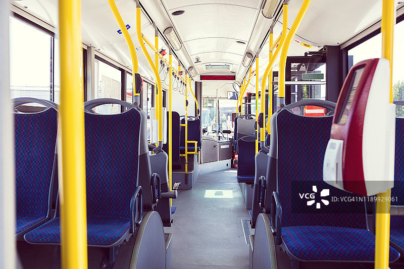 公交车非接触式售票机图片素材