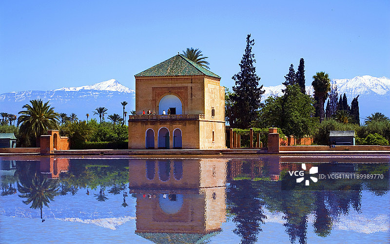 马拉喀什梅纳拉湖和花园图片素材