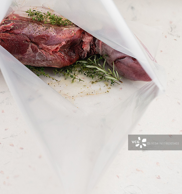 聚乙烯袋装牛舌图片素材