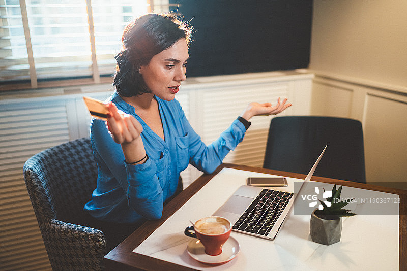 财务规划并非易事图片素材